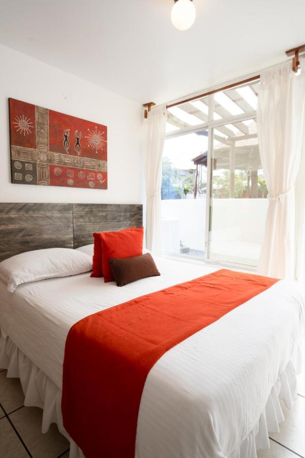 לינה וארוחת בוקר פוארטו בקריסו מורנו Casa Opuntia מראה חיצוני תמונה