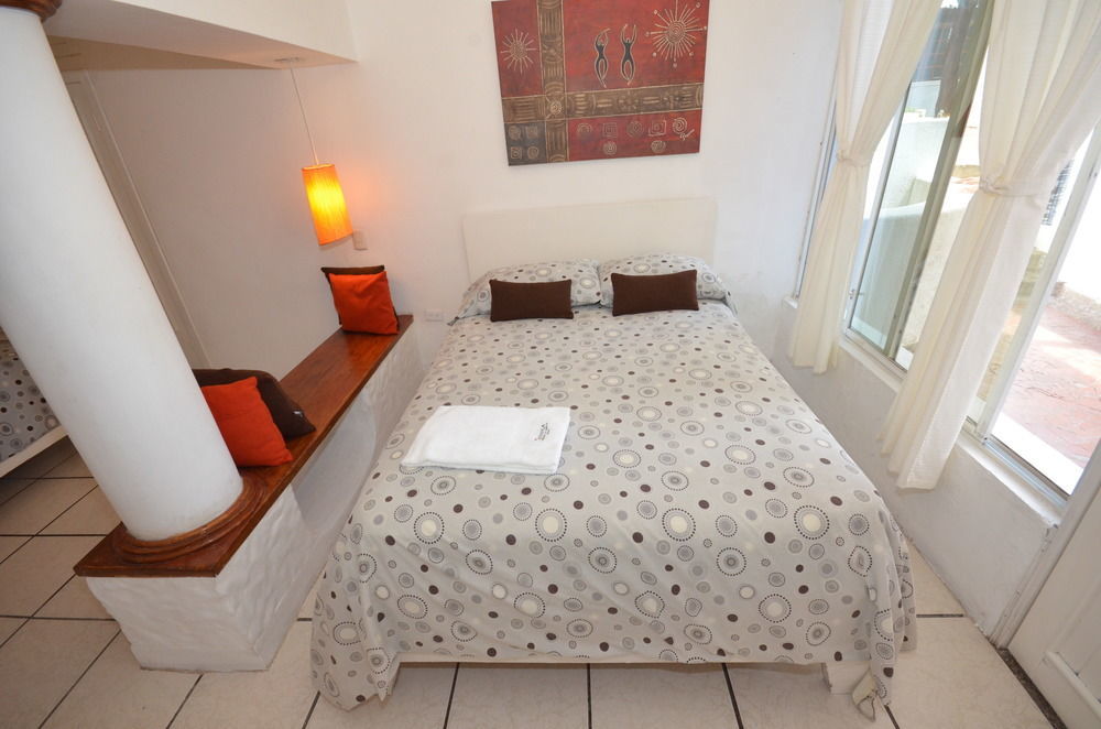 לינה וארוחת בוקר פוארטו בקריסו מורנו Casa Opuntia מראה חיצוני תמונה